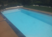 bordure de piscine