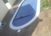 bordure de piscine